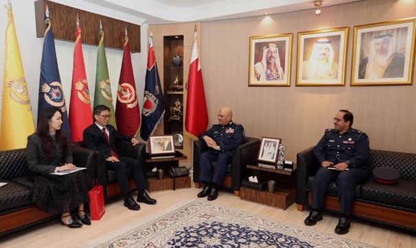 H.E. Ambassador Koo, HeonSang met Lieutenant General Tariq bin Hassan Al Hassan, Head of Public Security(2.10)