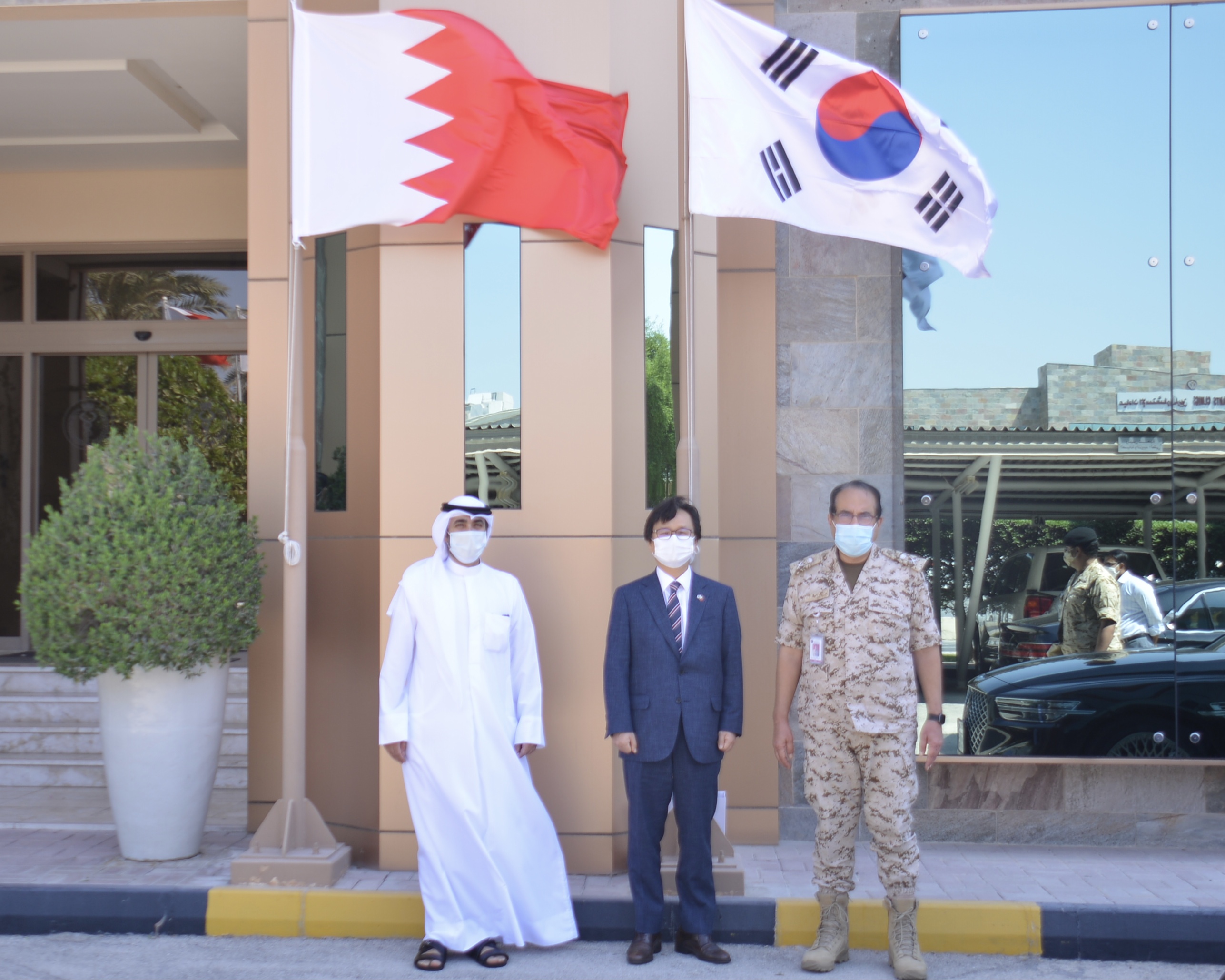 Ambassador Chung Hae Kwan Attended A Hyundai Donation Ceremony 상세보기 Embassy Newsembassy Of The Republic Of Korea In Kingdom Of Bahrain