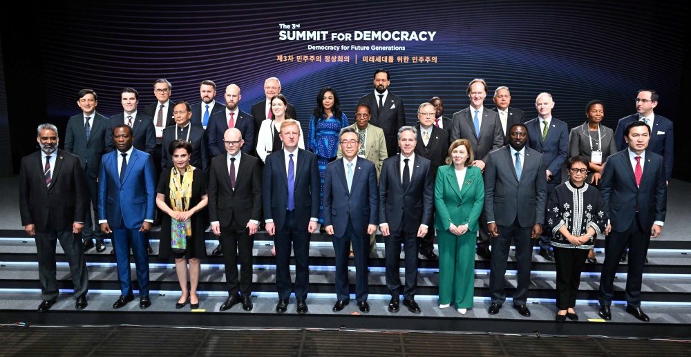 제3차 민주주의 정상회의 장관급 회의