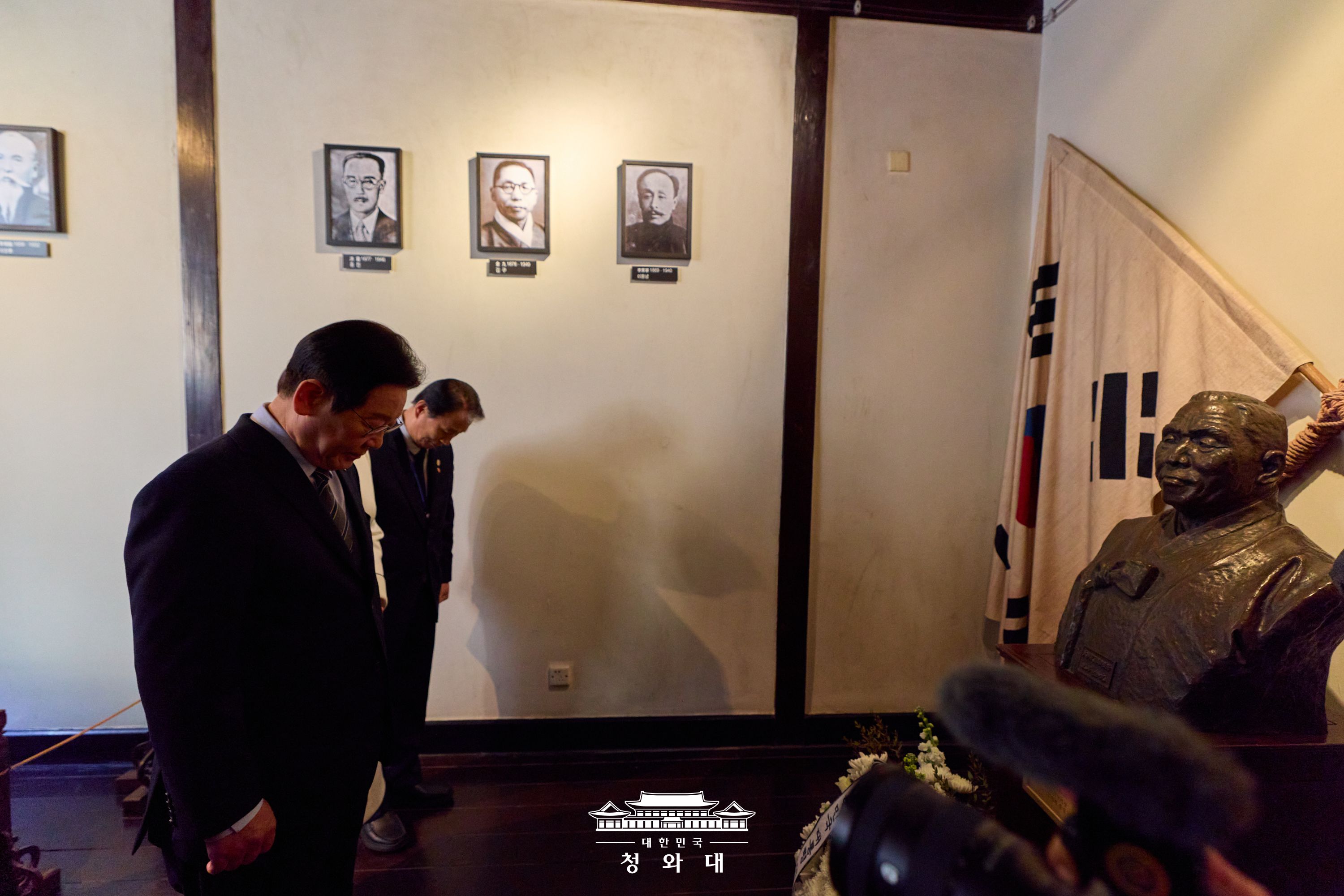 이재명 대통령, 대한민국 임시정부 상하이 청사 방문